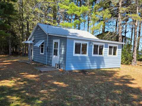 W6365 CHEROKEE TR, Tomahawk, WI 54487