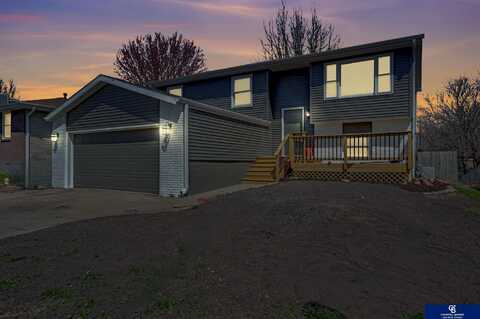 600 W Burt Drive, Lincoln, NE 68521