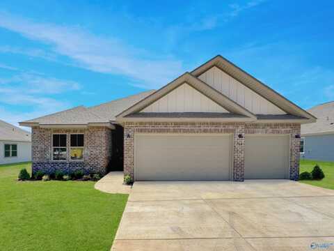 17872 Longleaf Drive, Athens, AL 35613