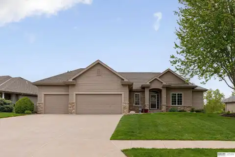 7509 S 170th Street, Omaha, NE 68136