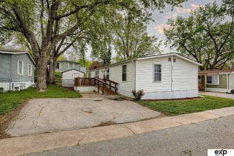 12820 Spaulding Street, Omaha, NE 68164