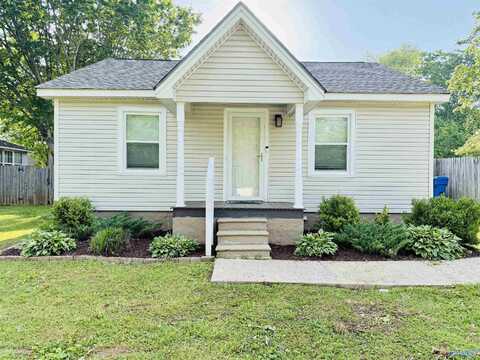 1408 S Houston Street, Athens, AL 35611