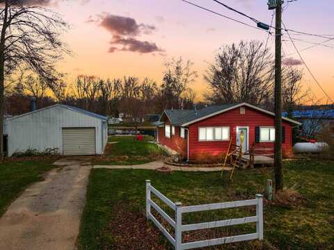 5347 Birch Island Drive, Barryton, MI 49305