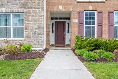 2715 S Spurway Drive, Ann Arbor, MI 48105