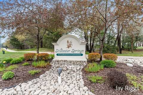 5690 Fairview Court, Fruitport, MI 49415