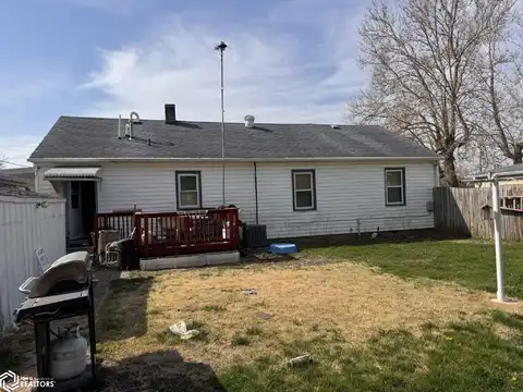 517 E Webster Street, Osceola, IA 50213