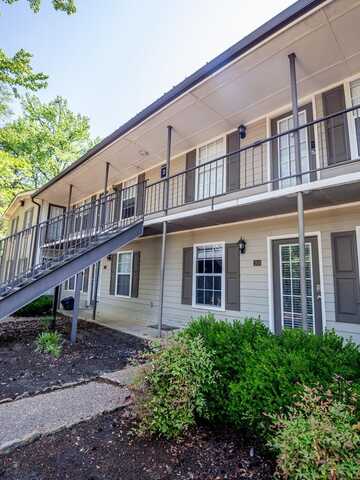 203 Park Lane, Oxford, MS 38655