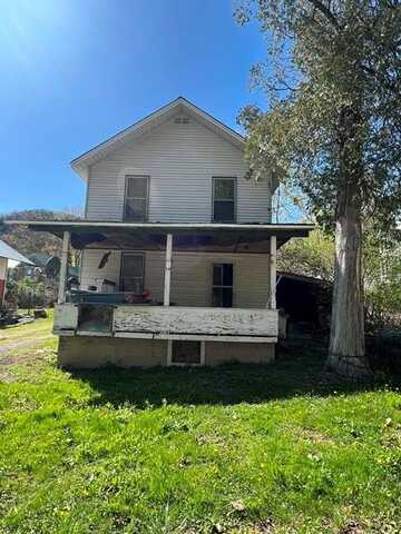 79 Chestnut Road, Driftwood, PA 15832