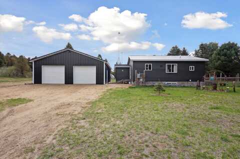 1366 Grow Road NW, Stanton, MI 48888