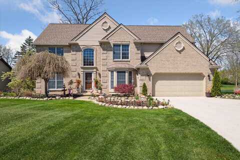5644 Lohr Lake Drive, Ann Arbor, MI 48108