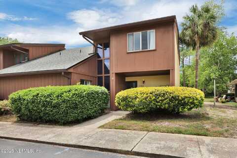 7100 CYPRESS COVE Road, Jacksonville, FL 32244