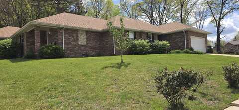 200 Hillcrest Avenue, Cabool, MO 65689