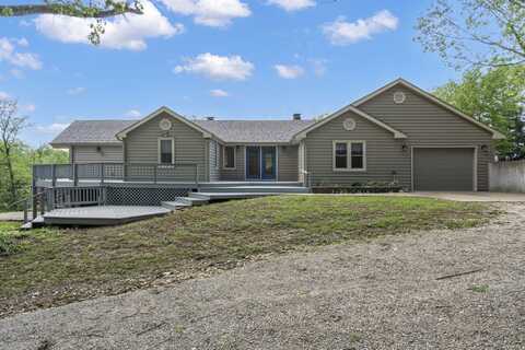 9461 N Farm Road 149, Pleasant Hope, MO 65725