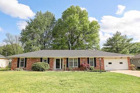 706 W Katella Court, Springfield, MO 65807