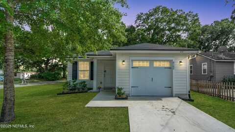 8102 BUTTERCUP Street, Jacksonville, FL 32210