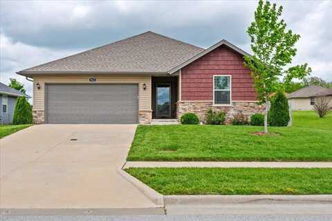 913 E Melton Road, Ozark, MO 65721