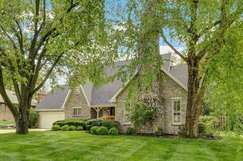 3126 S Arcadia Avenue, Springfield, MO 65804
