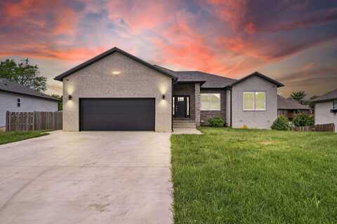 635 W Bridgewood Court, Springfield, MO 65803