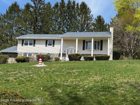 15 Concord Avenue, Factoryville, PA 18419