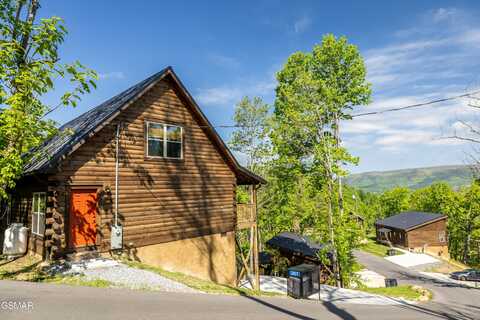 3107 Donegal Way, Sevierville, TN 37862