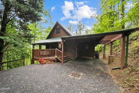 1732 Ridgecrest Drive, Sevierville, TN 37876