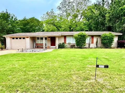 2427 Patterson Dr., Tupelo, MS 38801