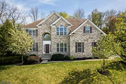 6 Augie Pl, Mount Olive Twp., NJ 07828