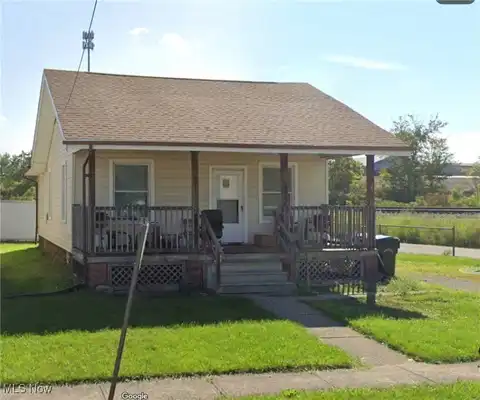 164 Woodbury Street, Elyria, OH 44035