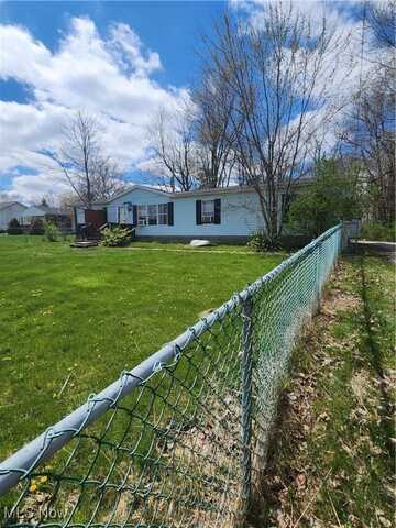 3843 Victory Avenue, Louisville, OH 44641