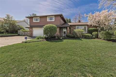 25216 Hazelmere Road, Beachwood, OH 44122