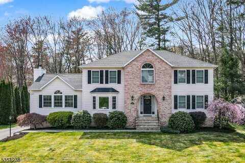 35 Cherbourg Dr, West Milford, NJ 07480