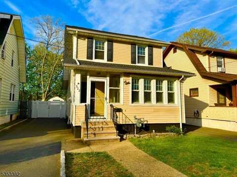 322 E Stearns St, Rahway, NJ 07065
