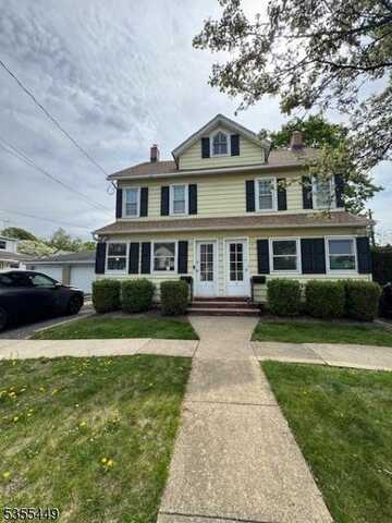 5 Stiles Ave, Plainsboro, NJ 07950