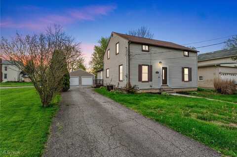 414 N Main Street, Wellington, OH 44090