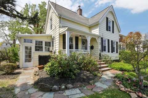 8 Chapel St, Summit, NJ 07901