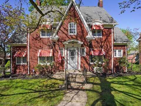 181 Roselawn Avenue NE, Warren, OH 44483