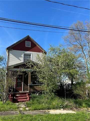 1504 Manhattan Avenue, Youngstown, OH 44509