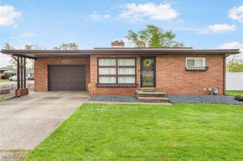3184 Landscape Circle NW, Canton, OH 44709