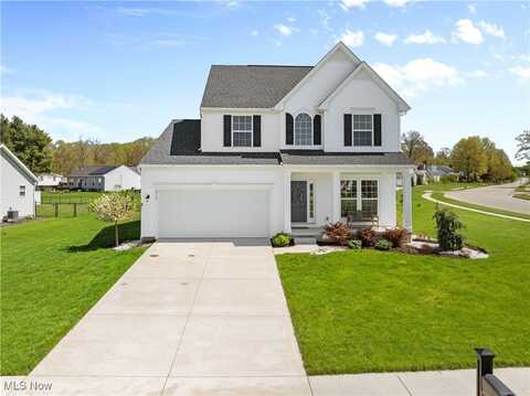 870 Thewes Circle, Louisville, OH 44641