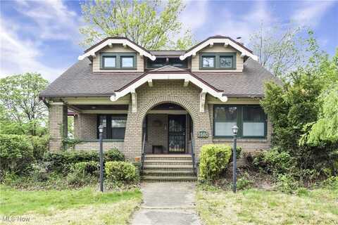 3580 West Boulevard, Cleveland, OH 44111