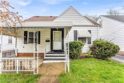 21009 Watson Road, Maple Heights, OH 44137