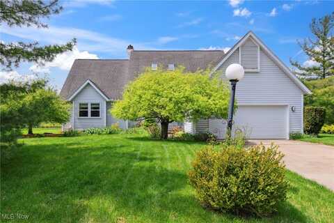 5420 Crystal Cove Circle, Stow, OH 44224