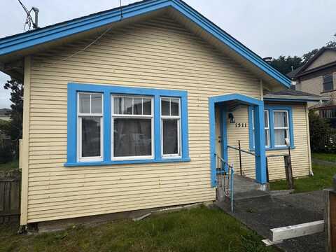 1511 F Street, Eureka, CA 95501