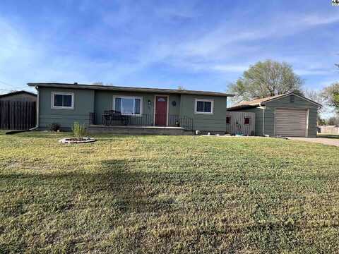702 W 9th Street, Pratt, KS 67124