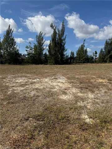 1802 NW 14th St, Cape Coral, FL 33993