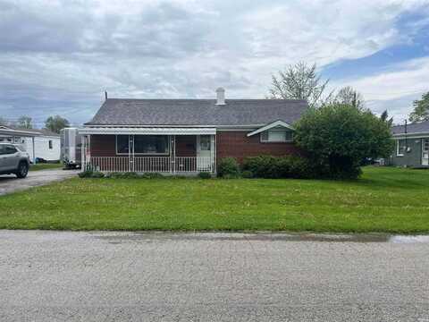 607 W Newton Street, Winchester, IN 47394