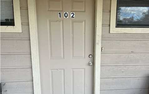 3875 NW HUNTSBORO #102, Lake City, FL 32055