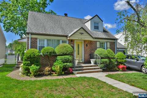 102 W Magnolia Avenue, Maywood, NJ 07607