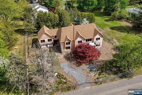 53 Feldman Court, Mahwah, NJ 07430