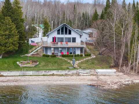 1397 Mountain, East Jordan, MI 49727